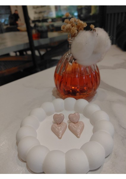 Pudra Sallantılı Kalpli Küpe fiyatları