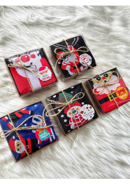 5 Adet Kutulu Yılbaşı Noel Temalı Çorap Seti, Renkli ve Şık Tasarım fiyatları