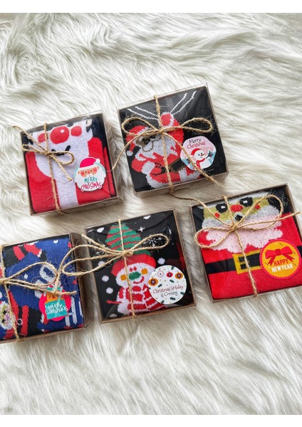 5 Adet Kutulu Yılbaşı Noel Temalı Çorap Seti, Renkli ve Şık Tasarım modelleri