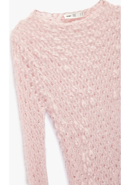 Slim Fit Yarı Transparan Yumuşak Dokulu Uzun Kollu Dantel Bluz modelleri