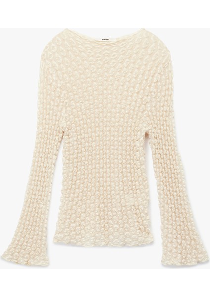 Slim Fit Yarı Transparan Yumuşak Dokulu Uzun Kollu Dantel Bluz modelleri