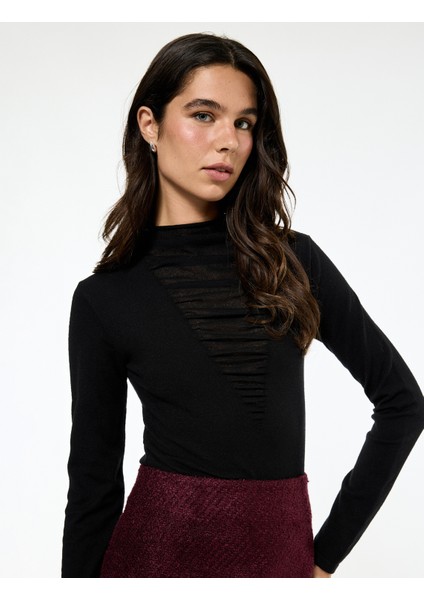 Slim Fit Uzun Kollu Dik Yaka Tül Detaylı Triko Kazak fiyatları