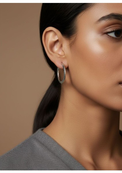 Gümüş Renk Kadın Halka Küpe