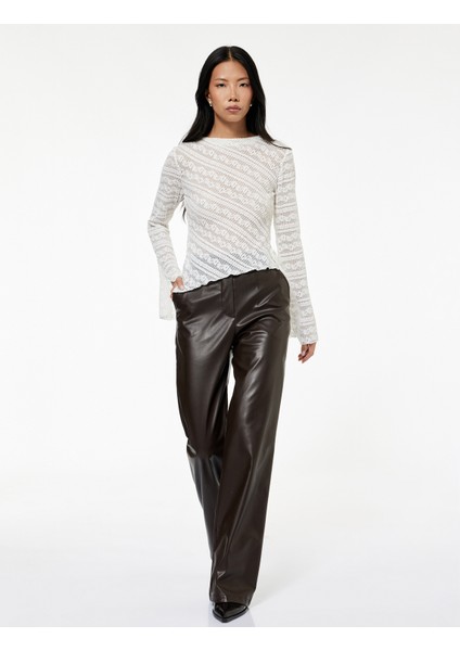 Uzun Kollu Bisiklet Yaka Bağlama Detaylı Dantelli Bluz