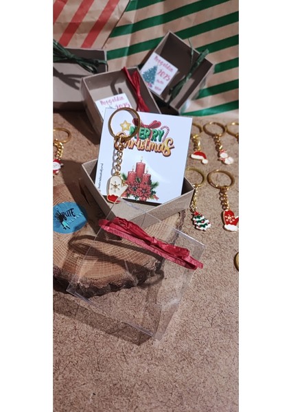 Yılbaşı Temalı 5 Adet Eldiven Figürlü Anahtarlık Seti, Sevimli ve Renkli Hediye Seçeneği