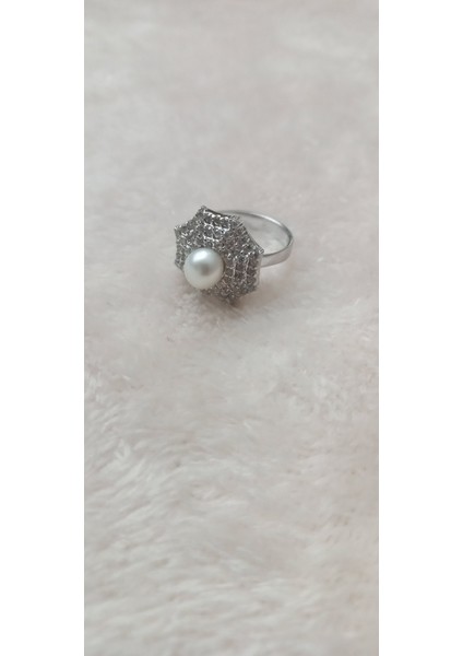 Gümüş Örümcek Ağı: Inciyle Dokunan Zarafet 925 Ayar Yüzük indirimleri