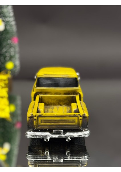 Sarı El Yapımı Kamyonet Araba Dekoratif fiyatları