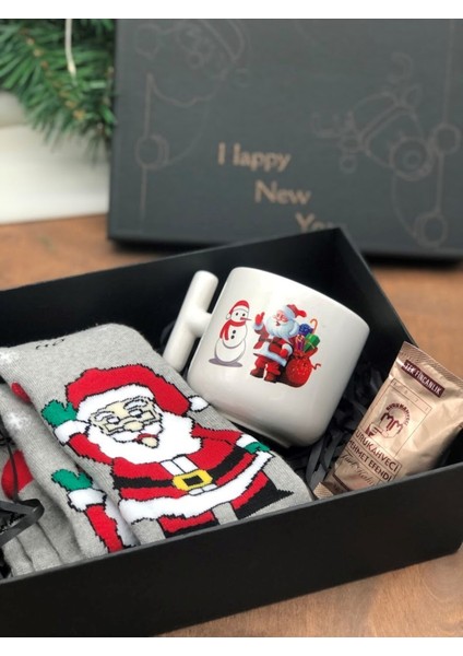 Yılbaşı Temalı Özel Kutu, Kupa, Çorap ve Şeker Seti, Sevdiklerinize Güzel Hediye Fırsatı fırsatları