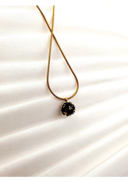 Kırmızı Işıltılı Küre Uçlu Minimal Kolye – Yılan Zincir modelleri