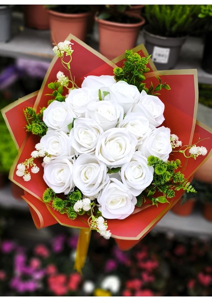 15'li Kadife Beyaz Gül Buketi Sevdiklerinize Özel Söz Nişan Isteme Özel Gün Buketi modelleri