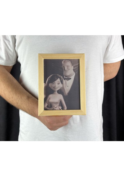 The Incredibles (Inanılmaz Aile) Düğün Fotoğrafı Ahşap Çerçeveli Duvar Tablosu – 13X18