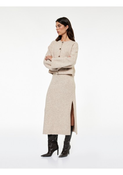 Yırtmaç Detaylı Yüksek Bel Midi Triko Etek fiyatları