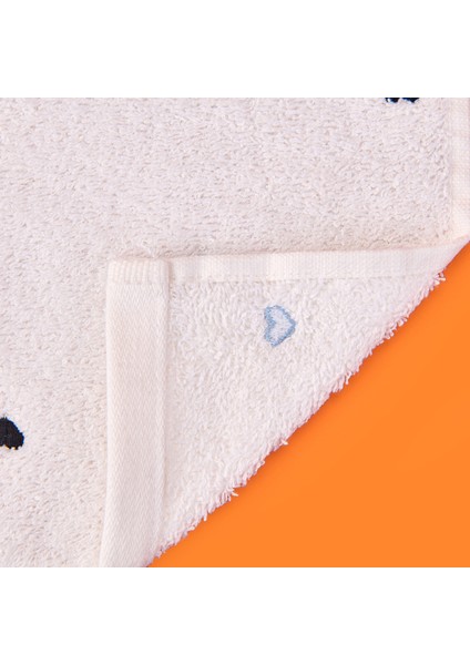 Soft Kalp Nakışlı El Havlusu - Ekru / Siyah - 30X50 cm fırsatları