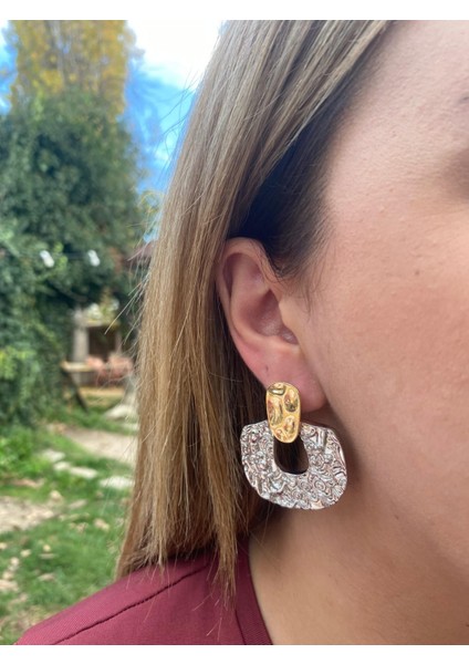 Gold Silver Sallantılı Küpe
