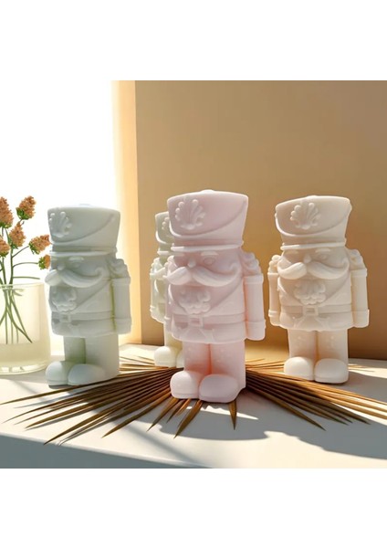 Ekru Noel Fındık Kıran Mum, Şık ve Sıcak Atmosfer Için Ideal Seçenek fiyatları