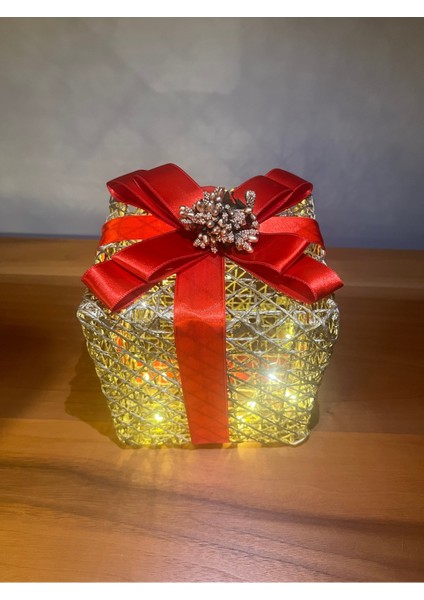 Yılbaşı Ağacı Altı LED Işıklı Hediye Kutusu Seti 2’li Kırmızı Kurdele modelleri