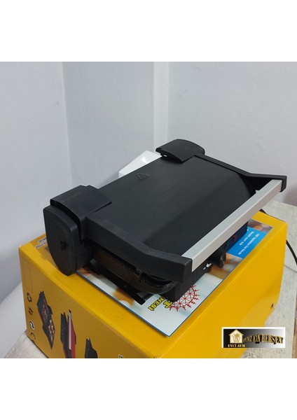 Evci Hitit Tost Makinesi Kırmızı 2000W. fırsatları