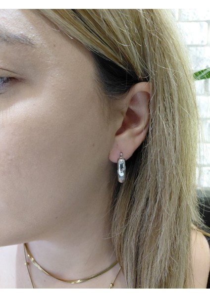 Silver Sallantılı Kalpli Küpe fiyatları