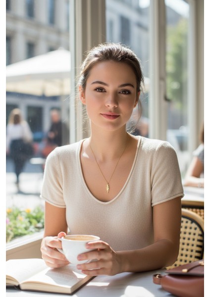 Şimşek Figürlü Zirkon TAŞLI14 Ayar Altın Kolye indirimleri