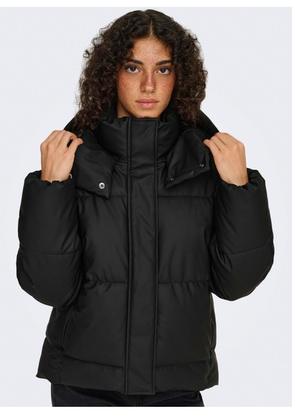 Siyah Kadın Mont Onlagnes Coated Puffer Jacket Otw fırsatları