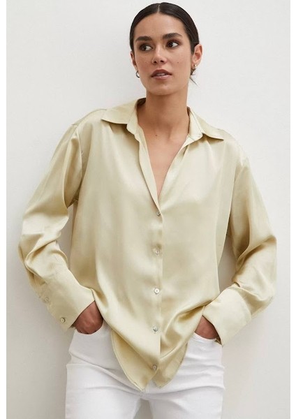 Sedef Düğmeli Saten Gömlek