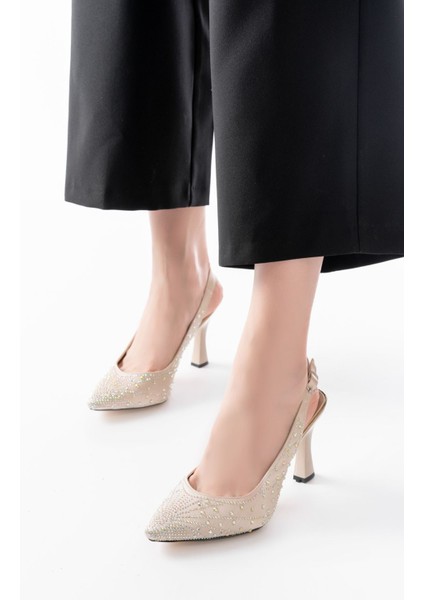 Bej Arkası Açık Taş Aksesuarlı Günlük Kadın Sandalet fiyatları