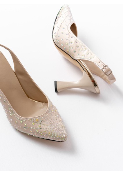 Bej Arkası Açık Taş Aksesuarlı Günlük Kadın Sandalet fırsatları