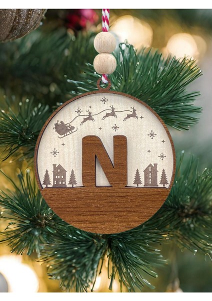 Kişiye Özel Minimalist N Harfi Noel Baba Desenli Yılbaşı Ağacı Süsü