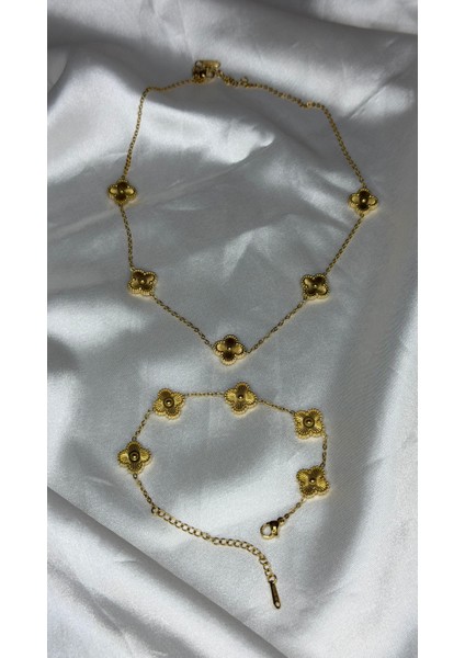 Çiçek Desenli Zarif Tasarım Yonca Kolye ve Bileklik Set