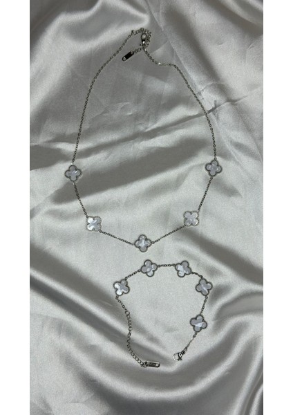 Kolye ve Bileklik Yonca Gümüş Renkli Beyaz Sedefli Set modelleri