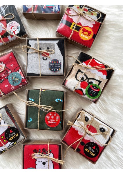 10 Adet Kutulu Renkli Yılbaşı Noel Çorap Seti, Şık ve Eğlenceli Hediye Seçeneği fırsatları