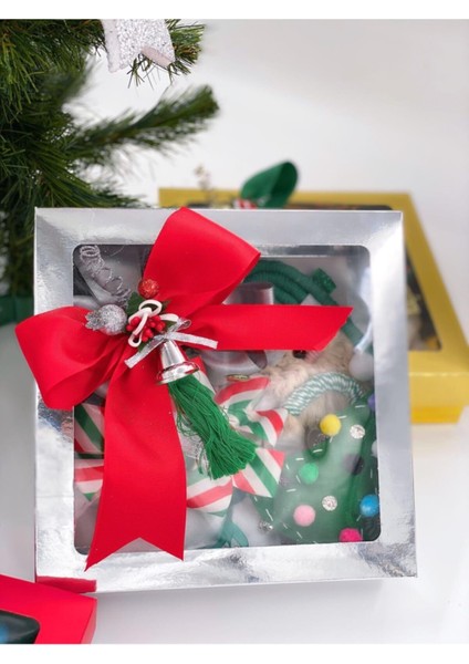 8 Parça Taşlı Yılbaşı Tokası Hediye Seti, Çam Ağacı, Noel Baba, Fiyonk modelleri