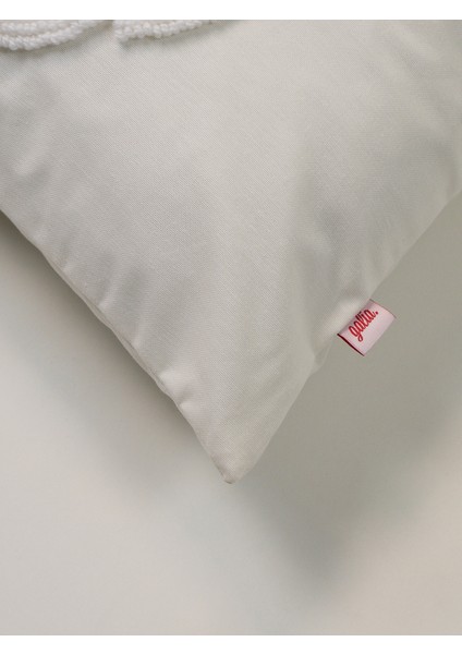 Kadife Tüylü Noel Baba Kırlent Kılıfı, Noel Temalı Dekorasyon, Yumuşak ve Şık Tasarım modelleri