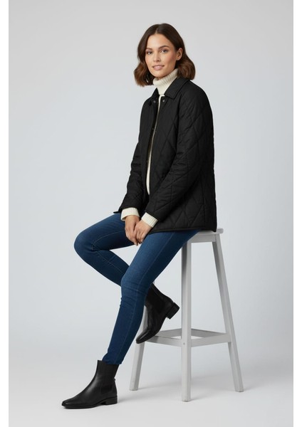 Kadın Kapitone Cepli Mont Ceket fırsatları