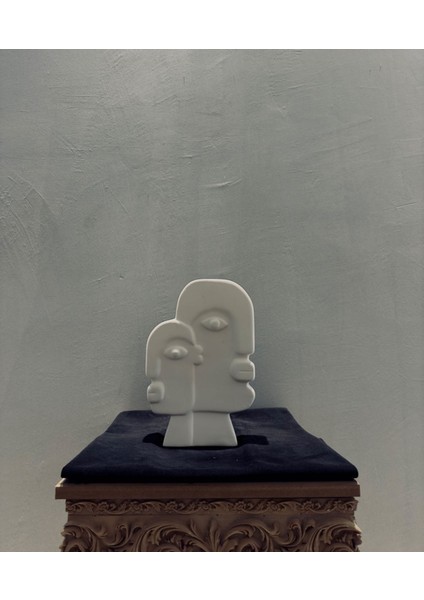 Dekoratif Minimalist Yüz Heykeli – 29X19 cm Ikili Figür Biblo, Sanatsal Ev & Ofis