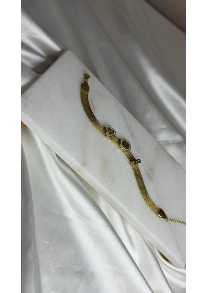 Charmlı Hasır Kordon Çelik Gold Bileklik