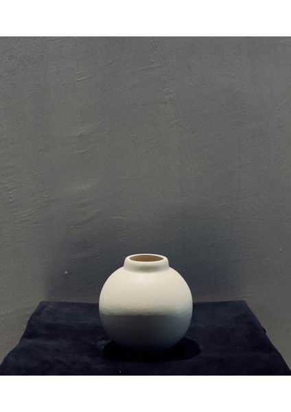 Yuvarlak Seramik Vazo – 14X14 cm Minimalist Şık Ev Aksesuarı fiyatları