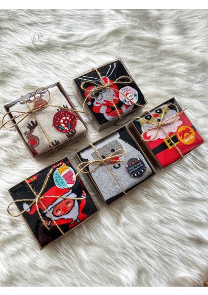 Renkli 5'li Yılbaşı Noel Çorap Seti, Neşeli ve Şık Tasarımlar fiyatları