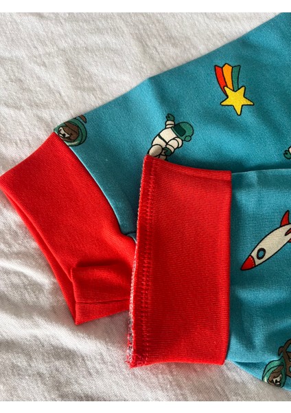 Erkek Çocuk Likralı Penye Kaliteli Uzay Baskılı Pijama Takımı