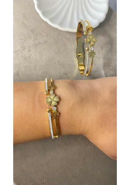 Yonca Model Kelepçeli Kadın Çelik Bileklik modelleri