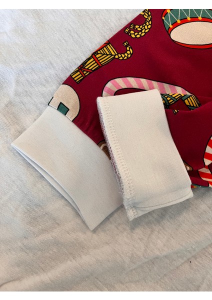 Çocuk Likralı Penye Kaliteli Yeni Yıl Baskılı Pijama Takımı