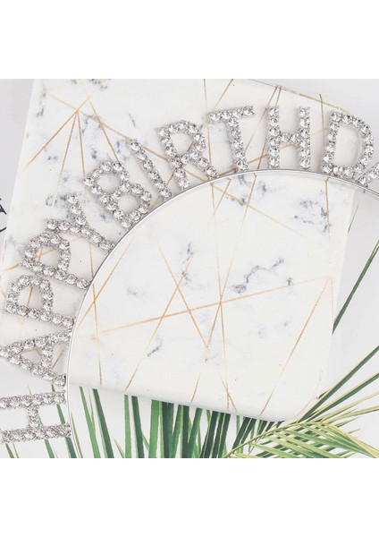 Gümüş Kristal Taşlı Happy Birthday Doğum Günü Tacı Ithal Ürün 17X16 cm (5148) modelleri