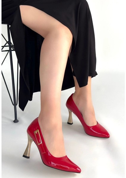 Motya Kırmızı Rugan Topuklu Ayakkabı fiyatları