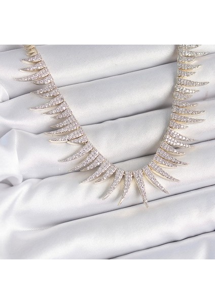 Pirinç Gold Renk Zirkon Taşlı Sivri Model Vıp Seri Kadın Kolye fiyatları