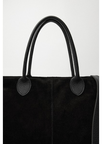 %100 Hakiki Süet Deri Fermuar Kapama ve Iç Cep Detaylı Kadın Omuz Çantası fırsatları