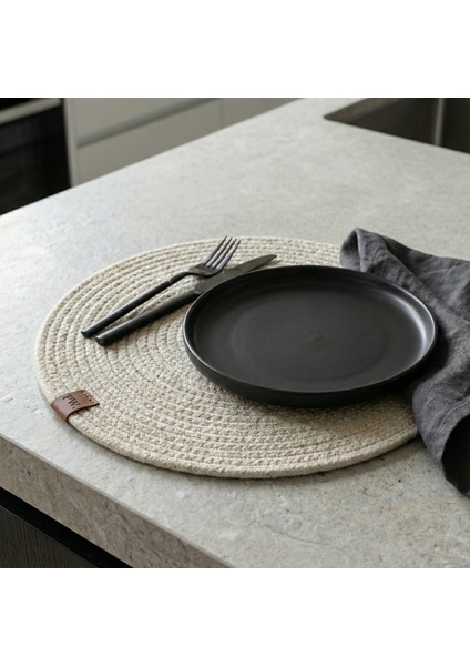 6 Adet Hasır Ekru Yuvarlak Jüt Görünümlü Amerikan Servis - Lux Örgü Supla Seti (32CM) fırsatları