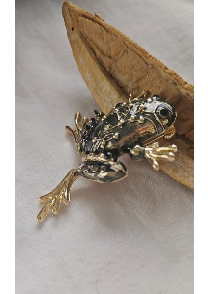 Taşlı Yeşil Kurbağa Üç Boyutlu Broş-Yaka Iğnesi-Çanta Aksesuar modelleri