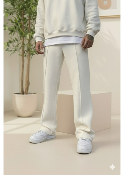 Premium Rahatlık: Ekru Oversize Dikiş Detaylı Jogger Eşofman Altı