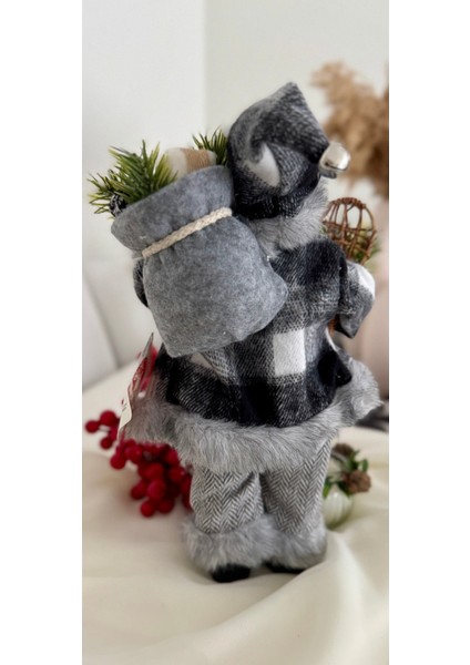 Beyaz Sakallı Noel Baba Figür Gri Ekose Elbiseli Süs Dekorasyon Biblo