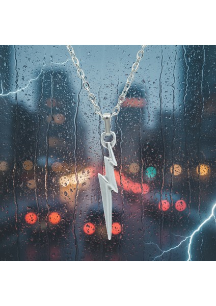 Şimşek - The Flash Gümüş Kaplama Düz Zincir Kolye fırsatları